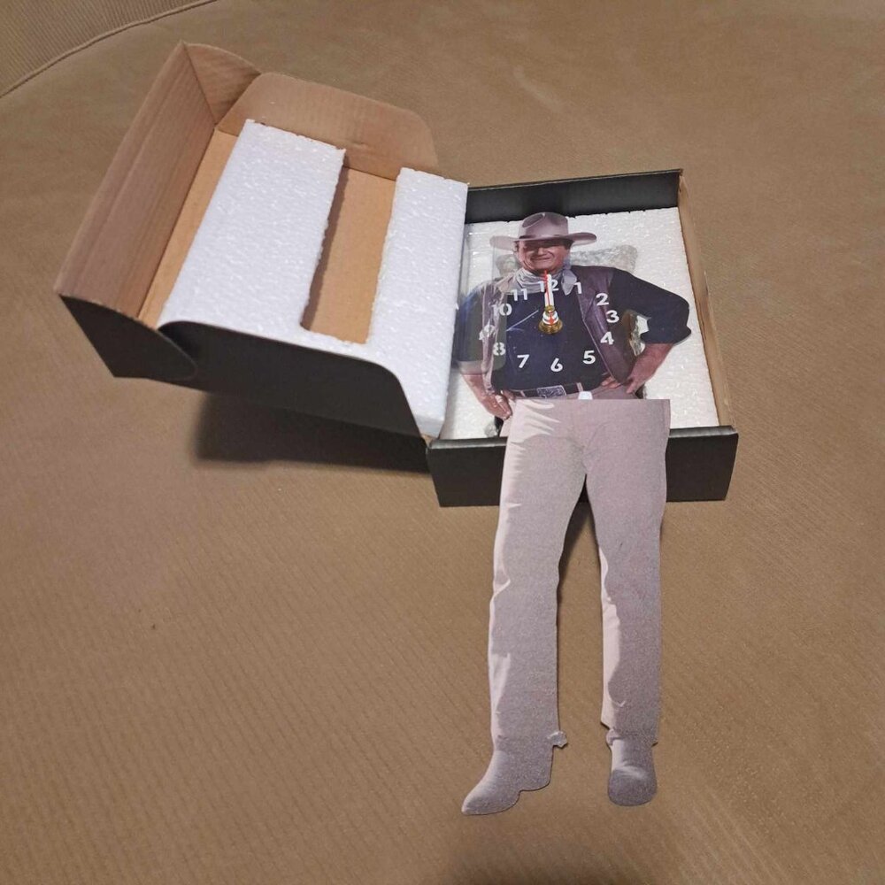 New John Wayne Swinging Legs Wall Clock NIB Home Wall Decor Photo Pic Western - Picture 2 of 3